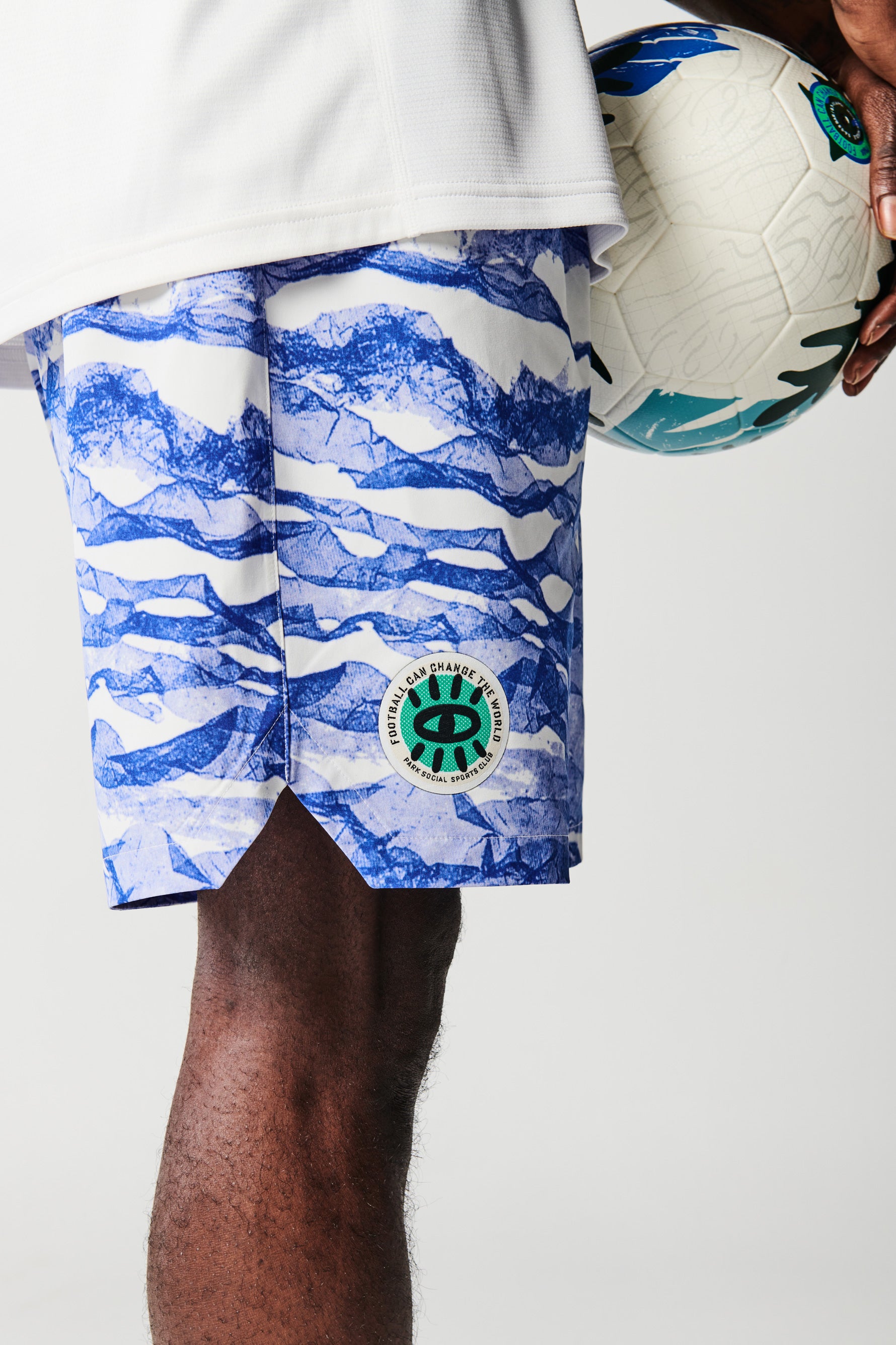 Outset Men's Game Shorts